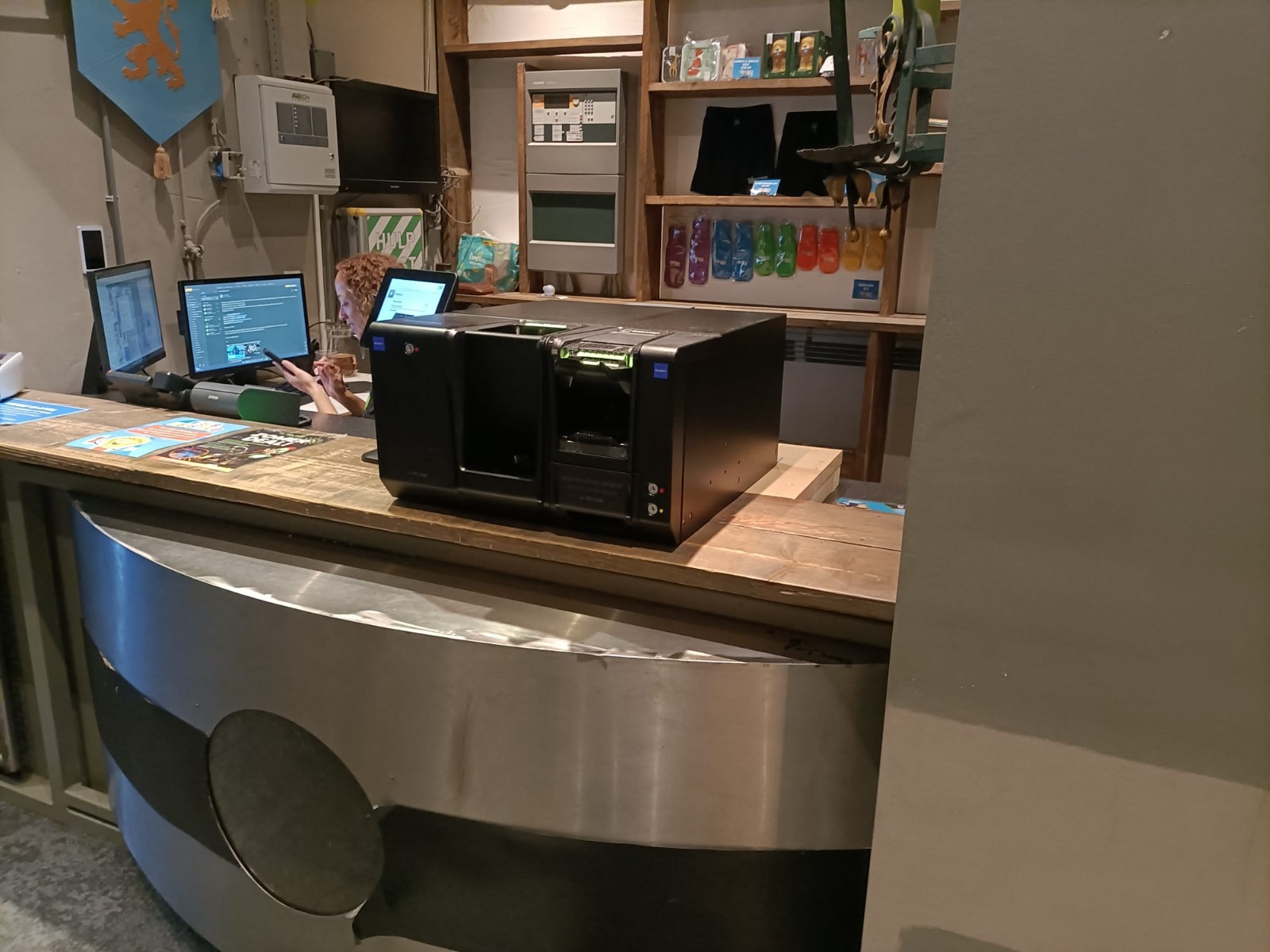 Glory cash automation